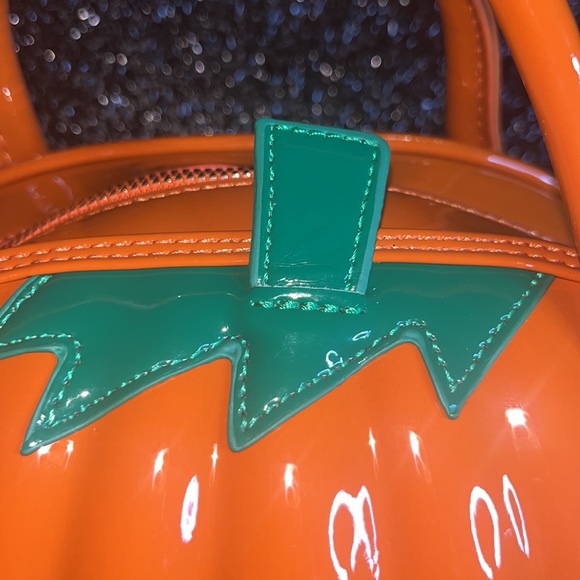 It’s Fall Y’all Pumpkin Purse - Picture 2 of 16